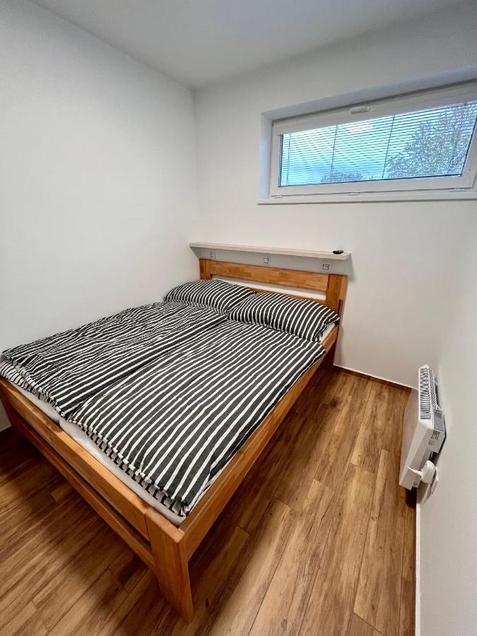 Ferienwohnung U Srubu Moravany  Exterior foto