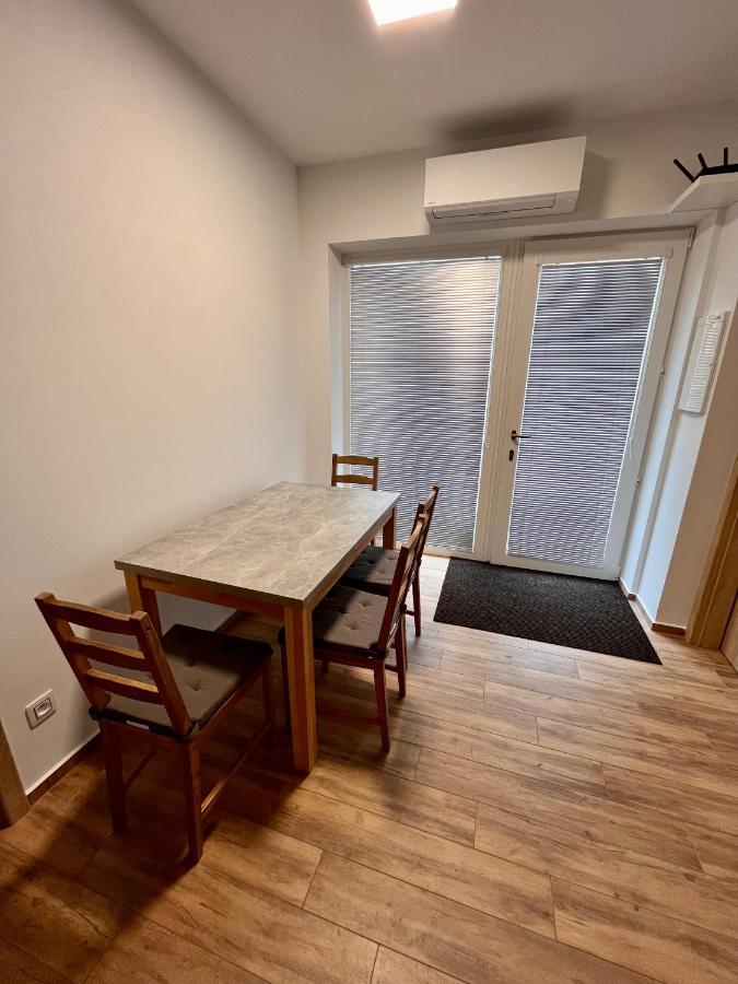 Ferienwohnung U Srubu Moravany  Exterior foto