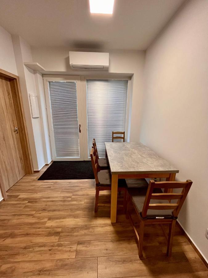 Ferienwohnung U Srubu Moravany  Exterior foto